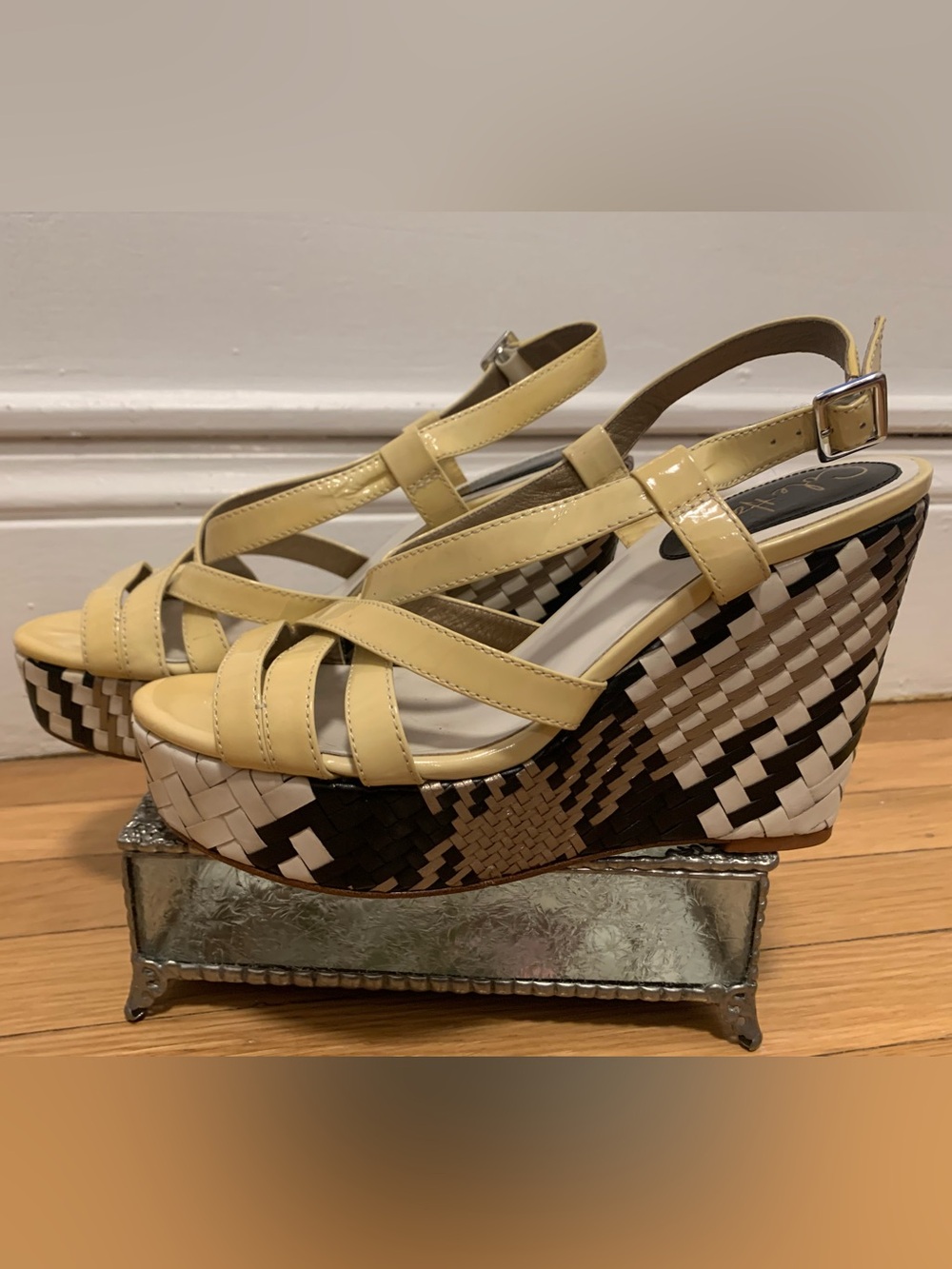 EUC Cole Haan Multi Black/White Woven Hi Wedge Platform Yellow Sandals Size 8.5M - Picture 2 of 14